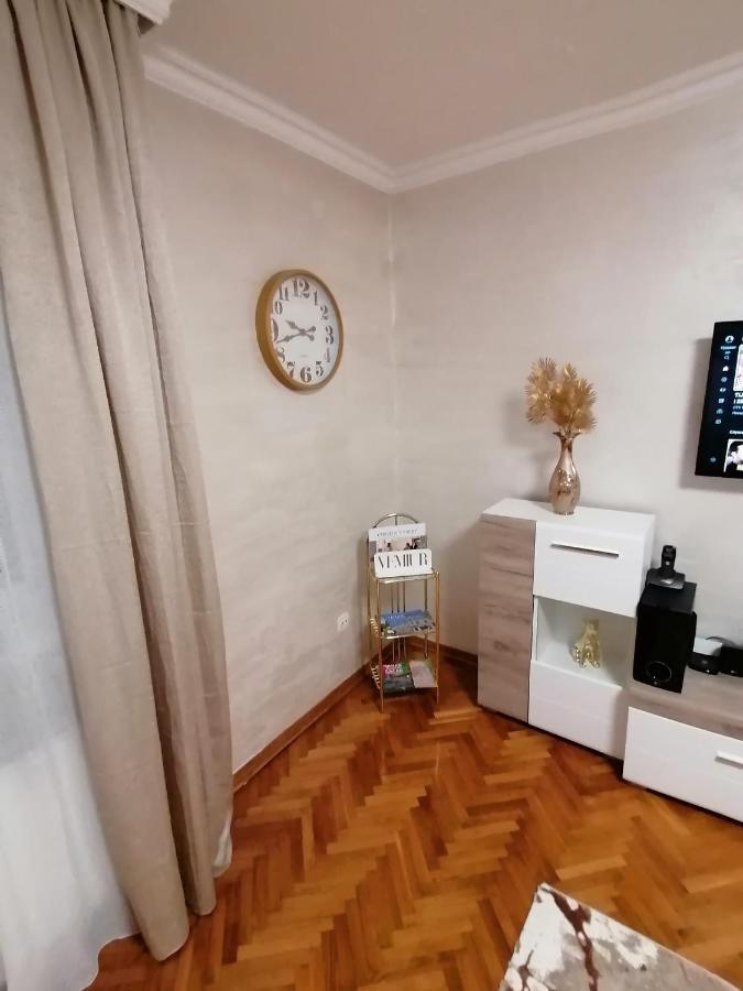 Appartamento Vemiur Čačak Esterno foto