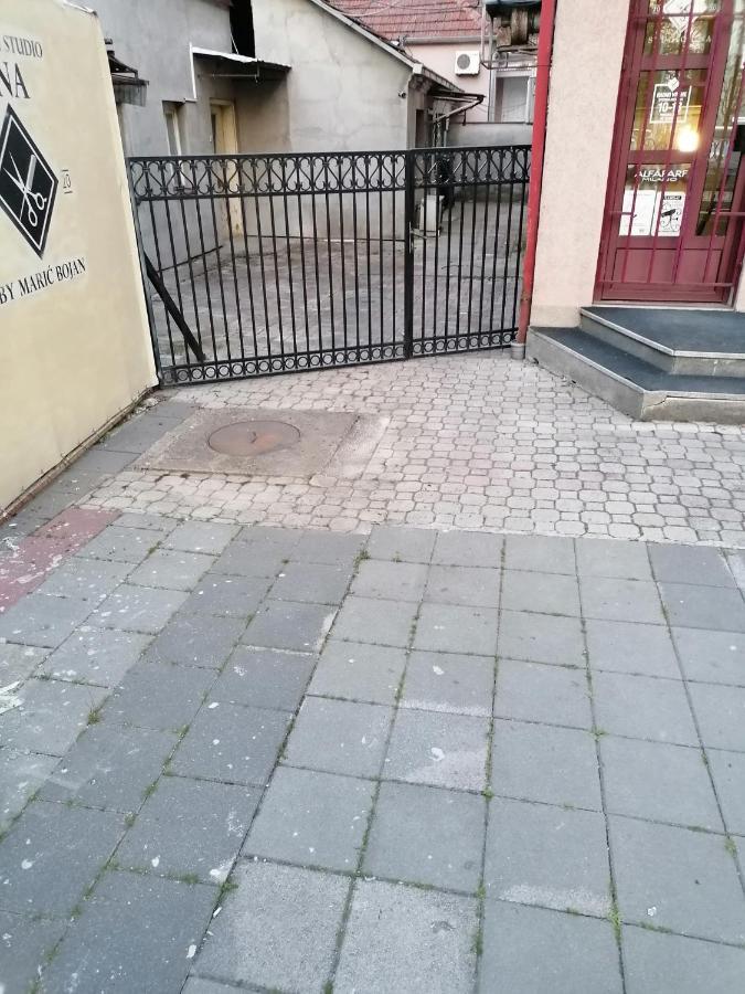 Appartamento Vemiur Čačak Esterno foto