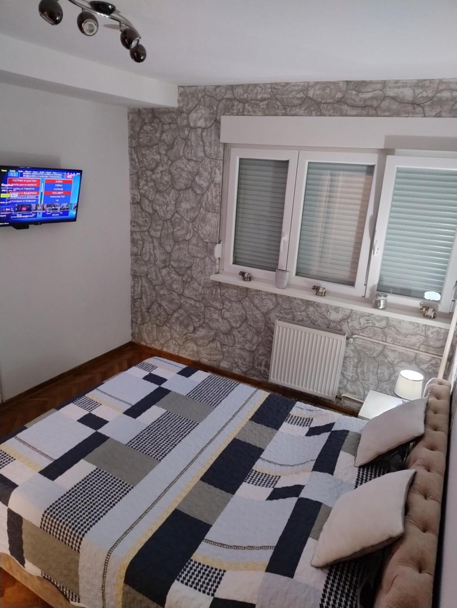 Appartamento Vemiur Čačak Esterno foto